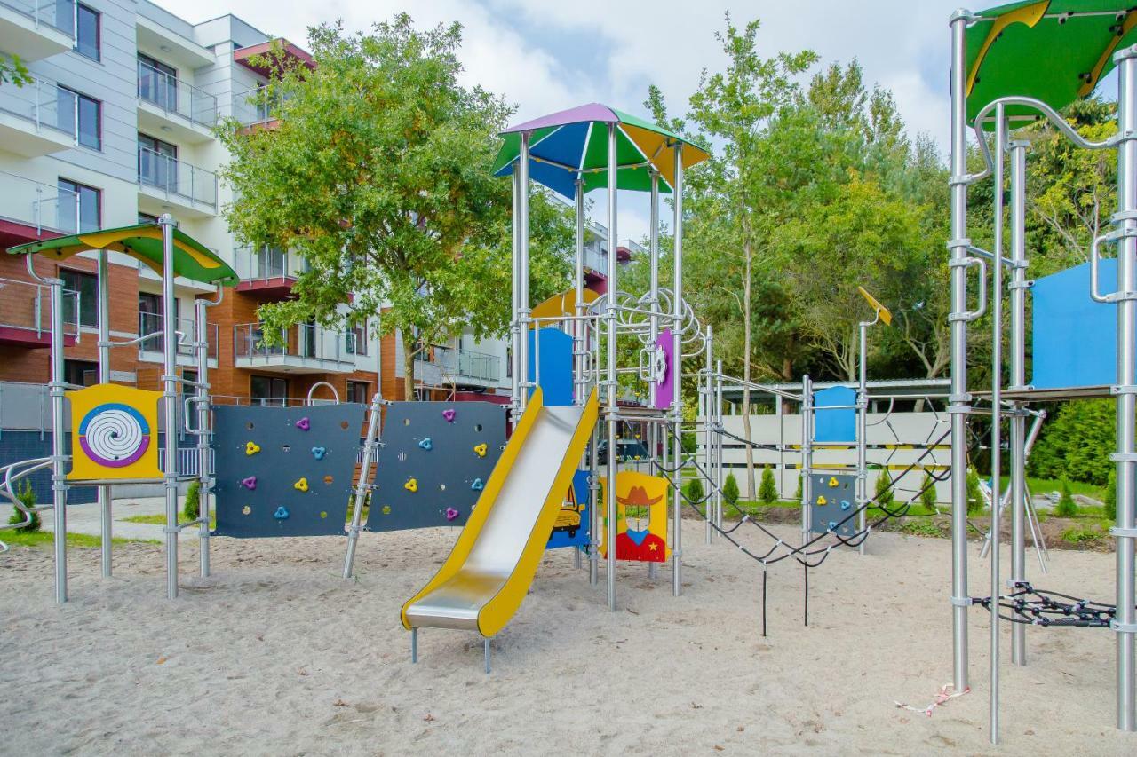 Apartament Baltic Polanki Park 코워브제크 외부 사진